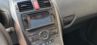 Toyota Auris 2012