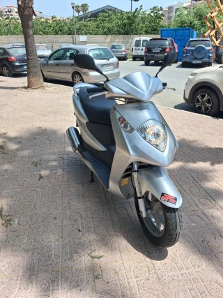 Honda Dylan 125