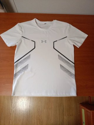Conjunto deportivo Under Armour