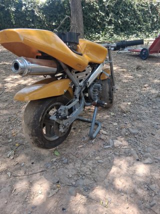 Mini Moto Amarilla