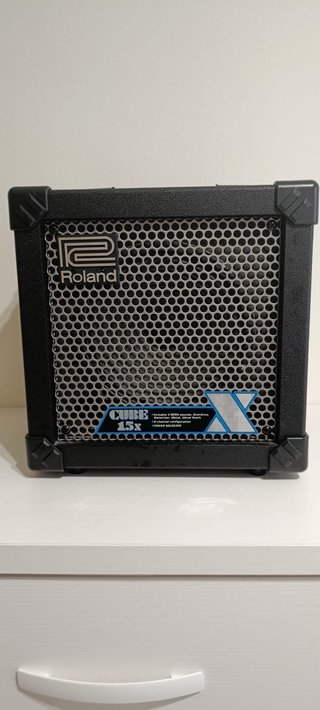 Amplificador Roland CUBE-15X Guitarra