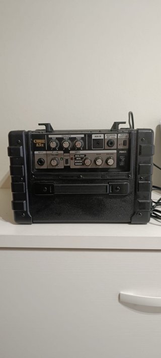 Amplificador Roland CUBE-15X Guitarra