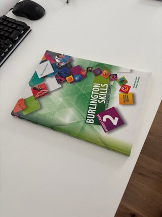 BURLINGTON SKILLS FOR 2 BACH STUDENT'S BOOK