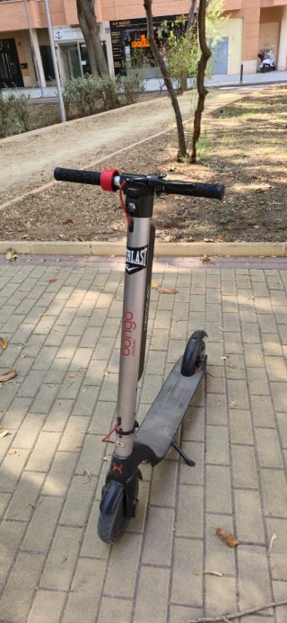 Se vendo patinete eléctrico.