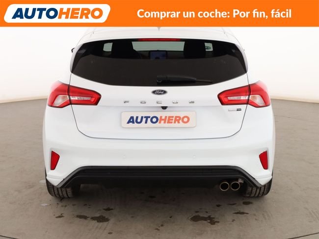Ford Focus 2022, foto 5