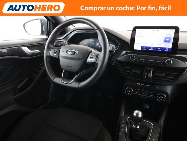 Ford Focus 2022, foto 14