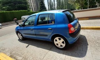 Renault Clio 2003