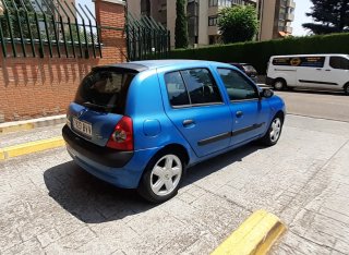 Renault Clio 2003