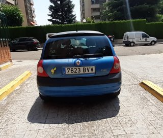Renault Clio 2003