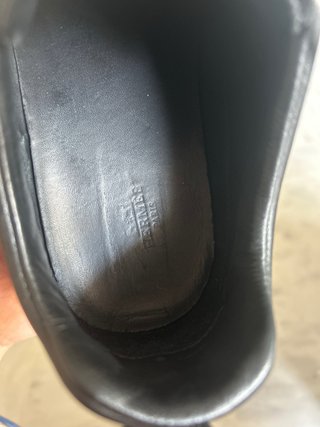 Zapatillas casuales negras y blancas