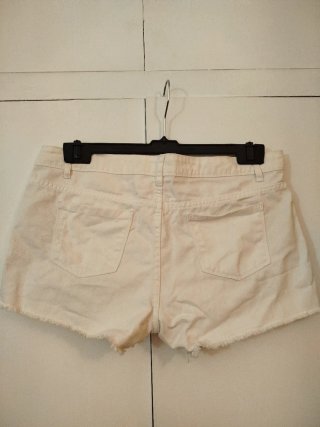 Pantalón corto blanco