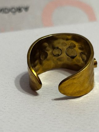 Pulsera VIDA CON JOYAS Dorada con Piedras Rosas y