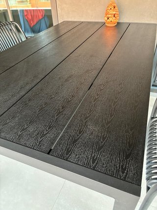 Mesa de terraza moderna