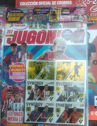 Álbum Liga Este 23/24 Inlcuye 3 Yamal RC