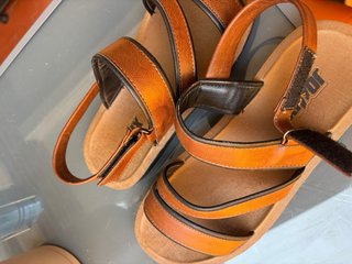 Sandalias JOMIX Hombre Marrón
