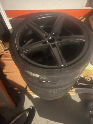 4 Llantas 19” Golf  cambiaría por 18”