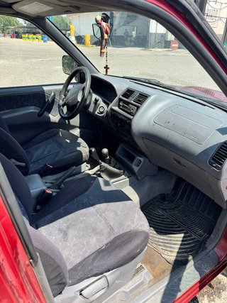 Nissan Terrano II 1998