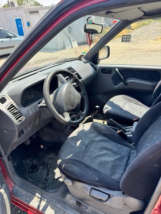 Nissan Terrano II 1998