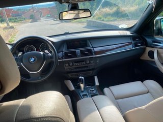 BMW X6 2011