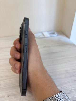 iPhone 15 Pro 1TB