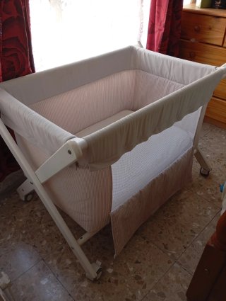 Minicuna para bebé