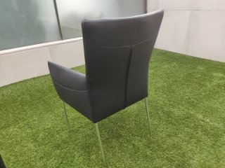 Pack 4 Sillas Comedor de Diseño en Cuero Premium