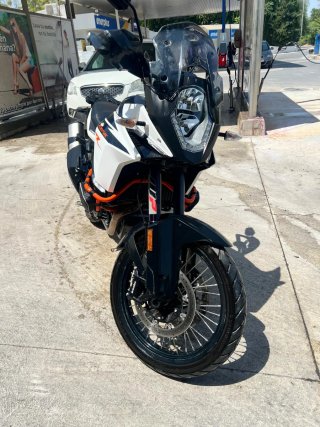 KTM 1090 Adventure R - Panel de Instrumentos