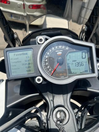 KTM 1090 Adventure R - Panel de Instrumentos