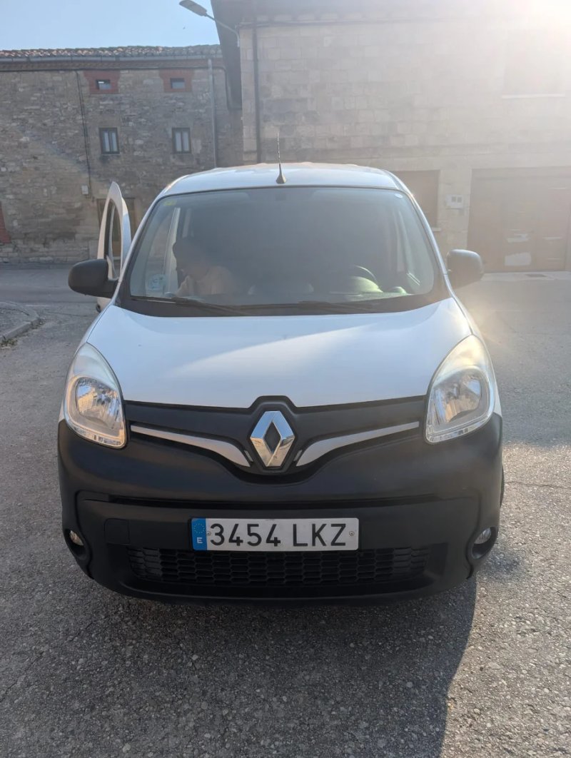 Renault Kangoo 2020 - foto 1