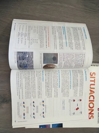 Situacions 4. Física i Química. Llibre de consu...