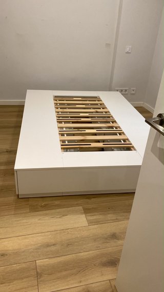 Estructura Cama NORDLI Ikea140x200incluido colchón