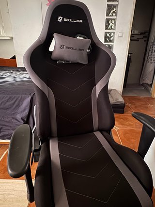 Silla Gamer Skiller Negra y Gris