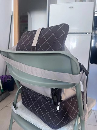 Trona portátil para bebé
