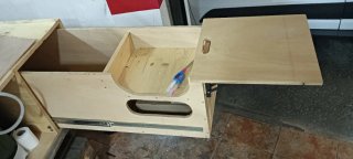 Modulo camper con lavaplatos y varios extras