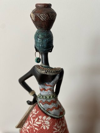 Figura Decorativa Africana Mujer