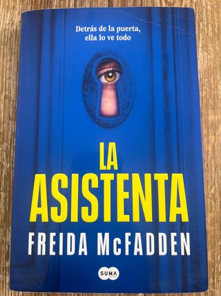 La asistenta
