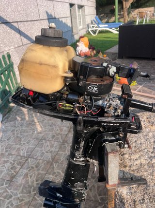 Motor fueraborda mercury 4 cv 2 tienpos