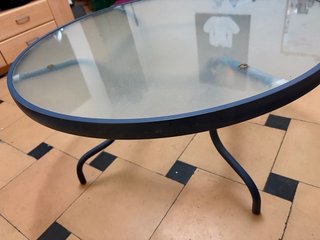 Mesa redonda cristal y metal azul