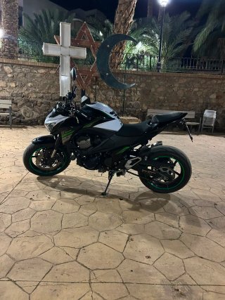 Kawasaki Z800