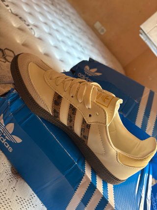 Scarpe sportive Adidas
