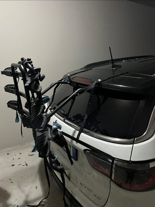 Portabici per portellone auto 3 bici