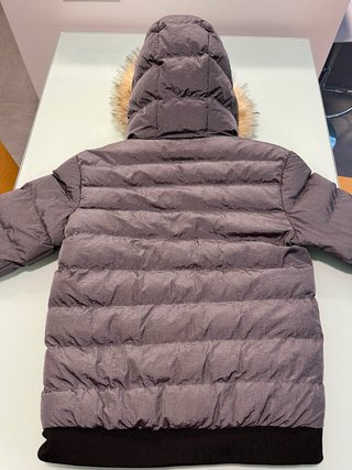Abrigo Illusive London Gris con Capucha