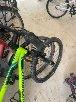 Bicicleta Rockrider ST 500 Neón