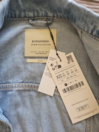 Cazadora Vaquera Stradivarius Talla XS