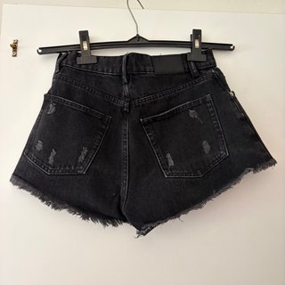 Zara Pantaloncini Neri Strappati