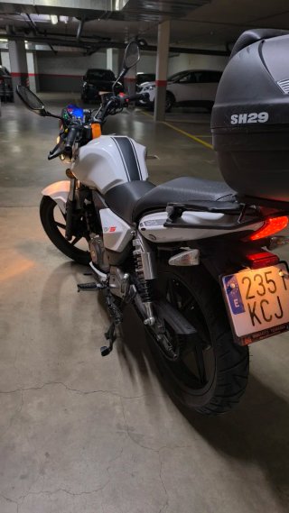 Moto Keeway RKS 125 Blanca