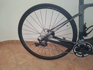 Ruedas Shimano RS Disco montadas y a ESTRENAR