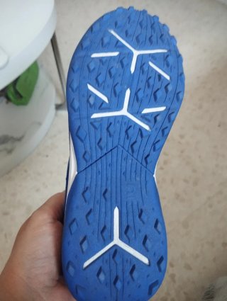 Botas de fútbol niño azules