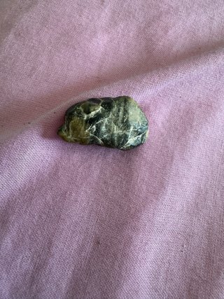 Piedra Calcedonia Forma Animal Rara.