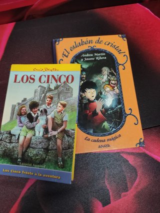 Lote 2 libros Los 5. El eslabón de cristal